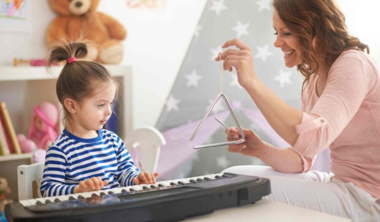 Top 5 Benefits of Teaching Music at an Early Age